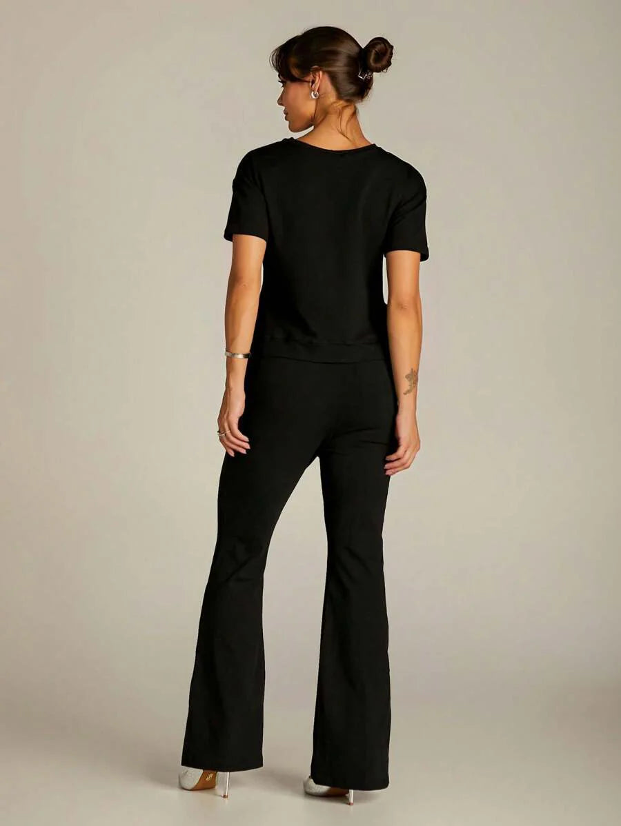 Conjunto Moletinho Feminino com Calça Pantalona e Blusa Mullet