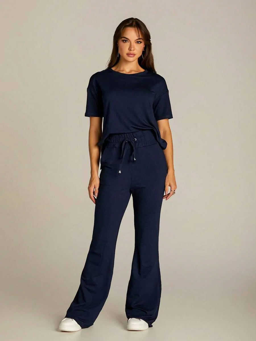 Conjunto Moletinho Feminino com Calça Pantalona e Blusa Mullet