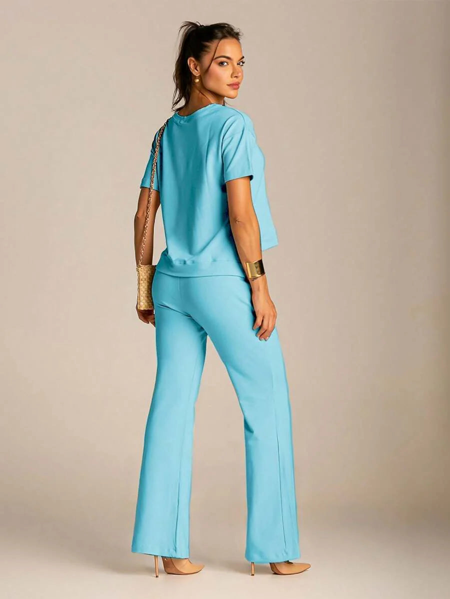 Conjunto Moletinho Feminino com Calça Pantalona e Blusa Mullet