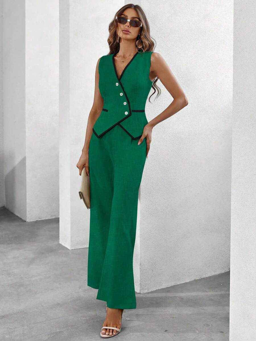 Conjunto Elegante com Colete e Calça de Perna Larga