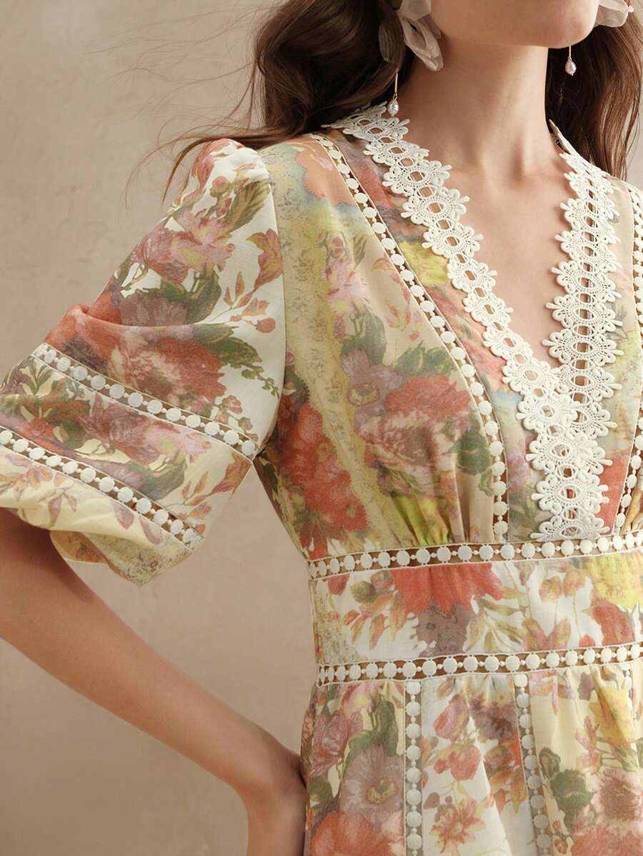 Vestido Midi Floral com Babados