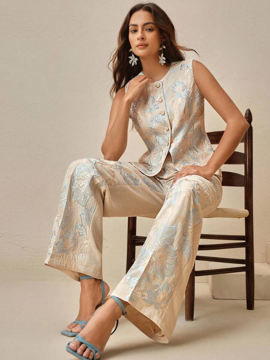 Conjunto Elegante 2 Peças com Bordado de Flores