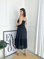 Vestido Midi Ayla – Moderno e Sofisticado