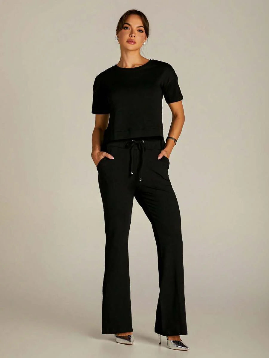 Conjunto Moletinho Feminino com Calça Pantalona e Blusa Mullet