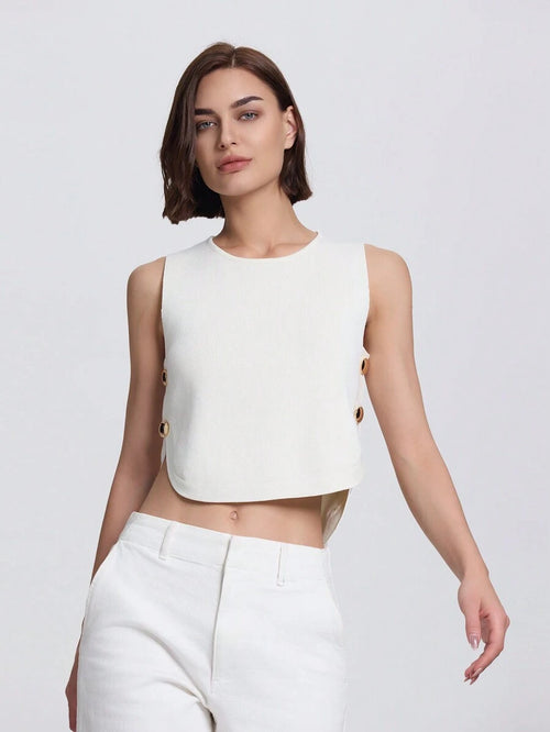 Colete Casual de Tricô com Decote Redondo e Detalhe Lateral