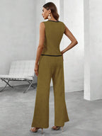 Conjunto Elegante com Colete e Calça de Perna Larga