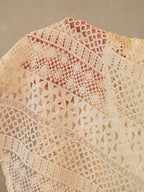 Vestido Curto com Manga Longa e Babados