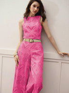 Conjunto 2 Peças com Blusa Cropped Bordada e Calça Pantalona