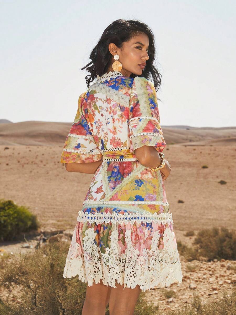 Vestido Midi Floral com Babados