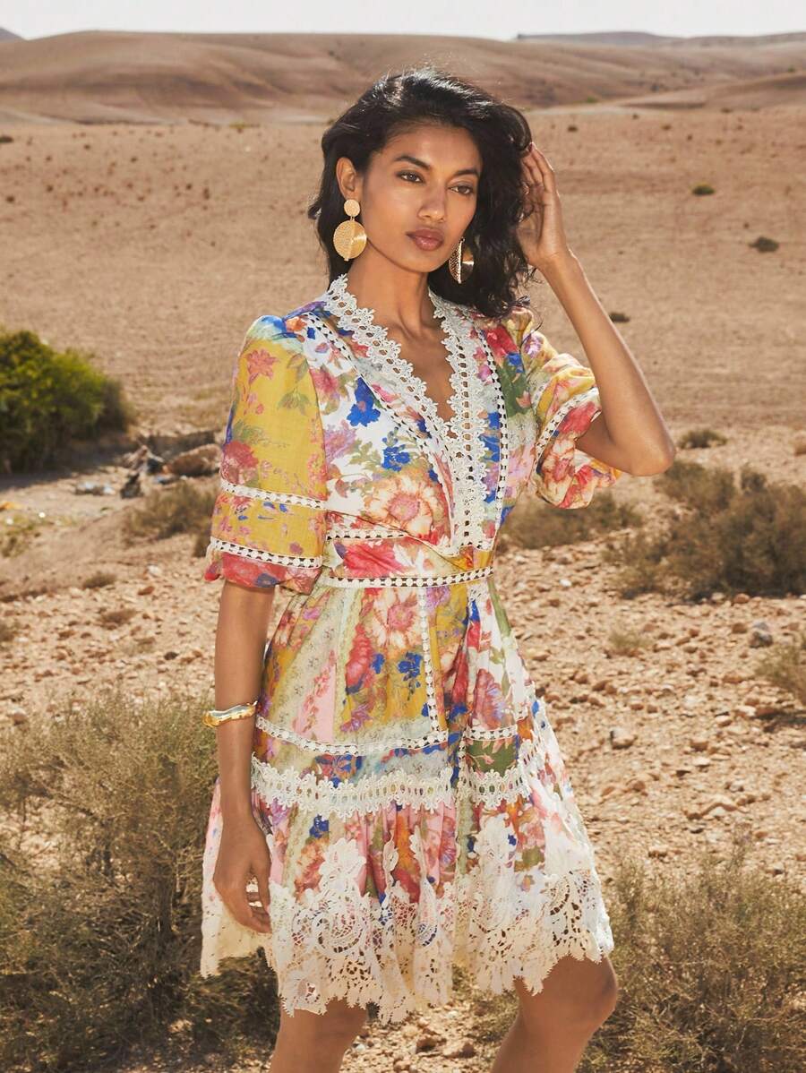 Vestido Midi Floral com Babados