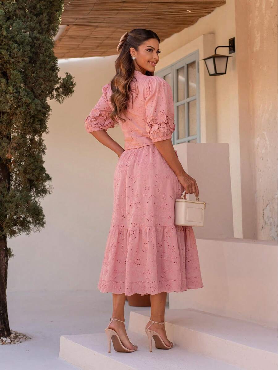 Conjunto 2 Peças com Blusa Cropped e Saia de Babados