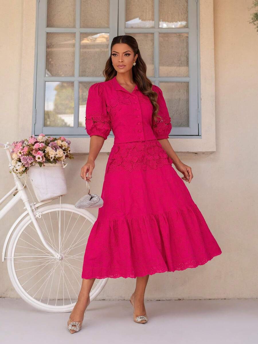 Conjunto 2 Peças com Blusa Cropped e Saia de Babados