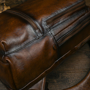 Mochila de Couro Genuíno para Homens e Mulheres - Moc