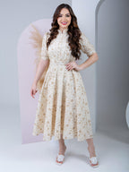 Vestido Clássico Elegante em Algodão Bordado