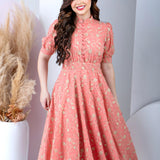 Vestido Clássico Elegante em Algodão Bordado